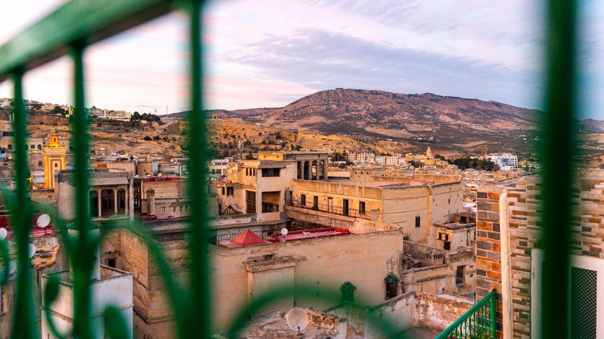 Riad Dar El Ouedghiri Fes Luaran gambar