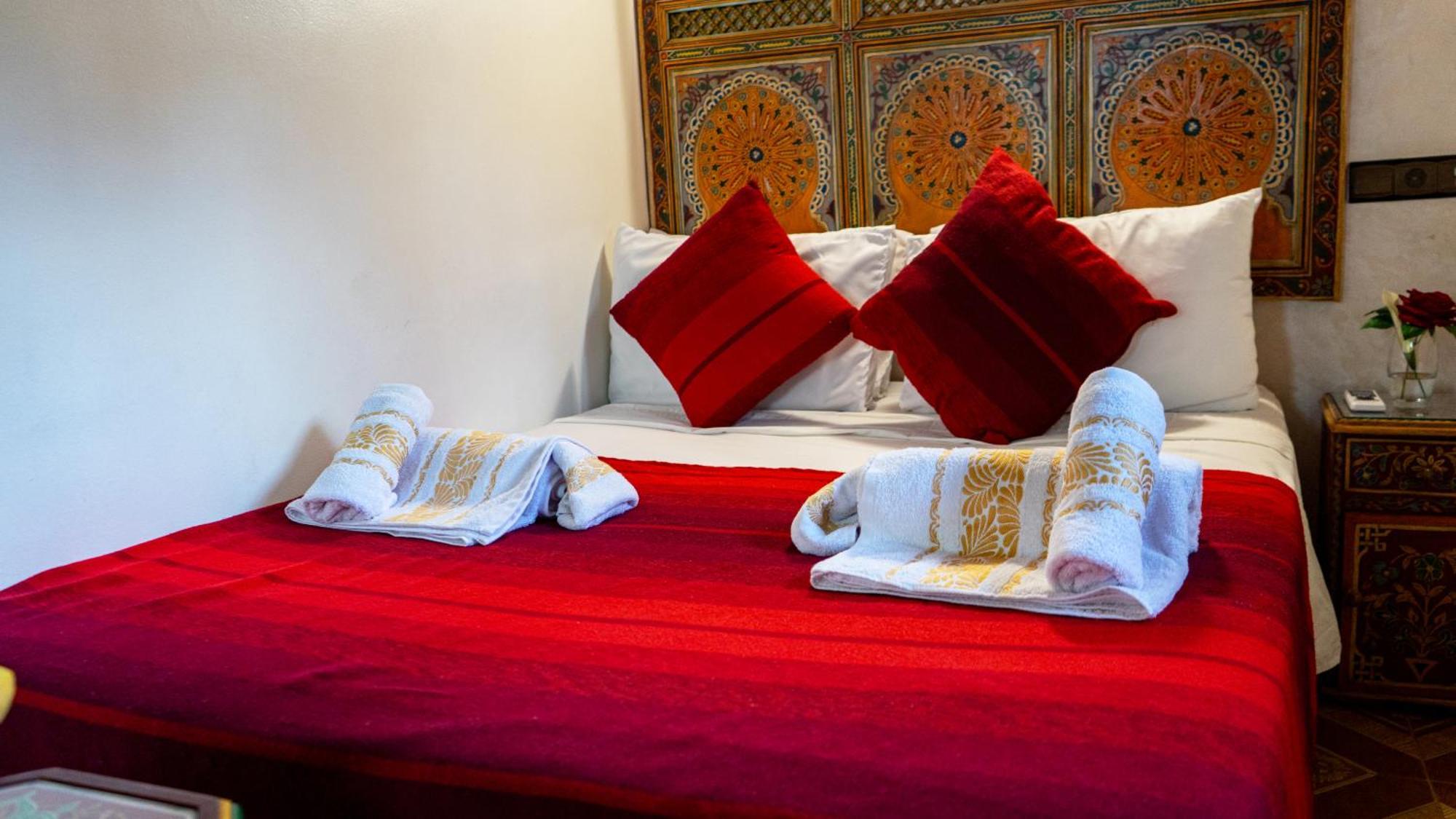 Riad Dar El Ouedghiri Fes Luaran gambar