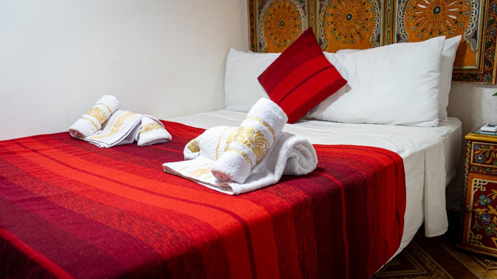 Riad Dar El Ouedghiri Fes Luaran gambar