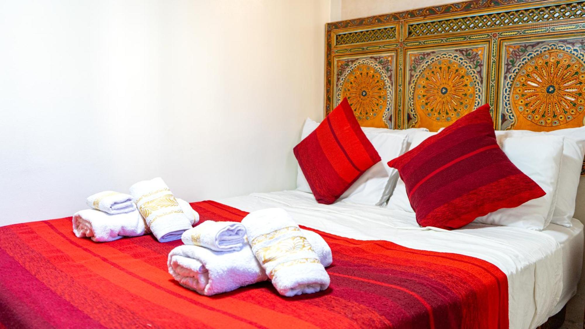 Riad Dar El Ouedghiri Fes Luaran gambar