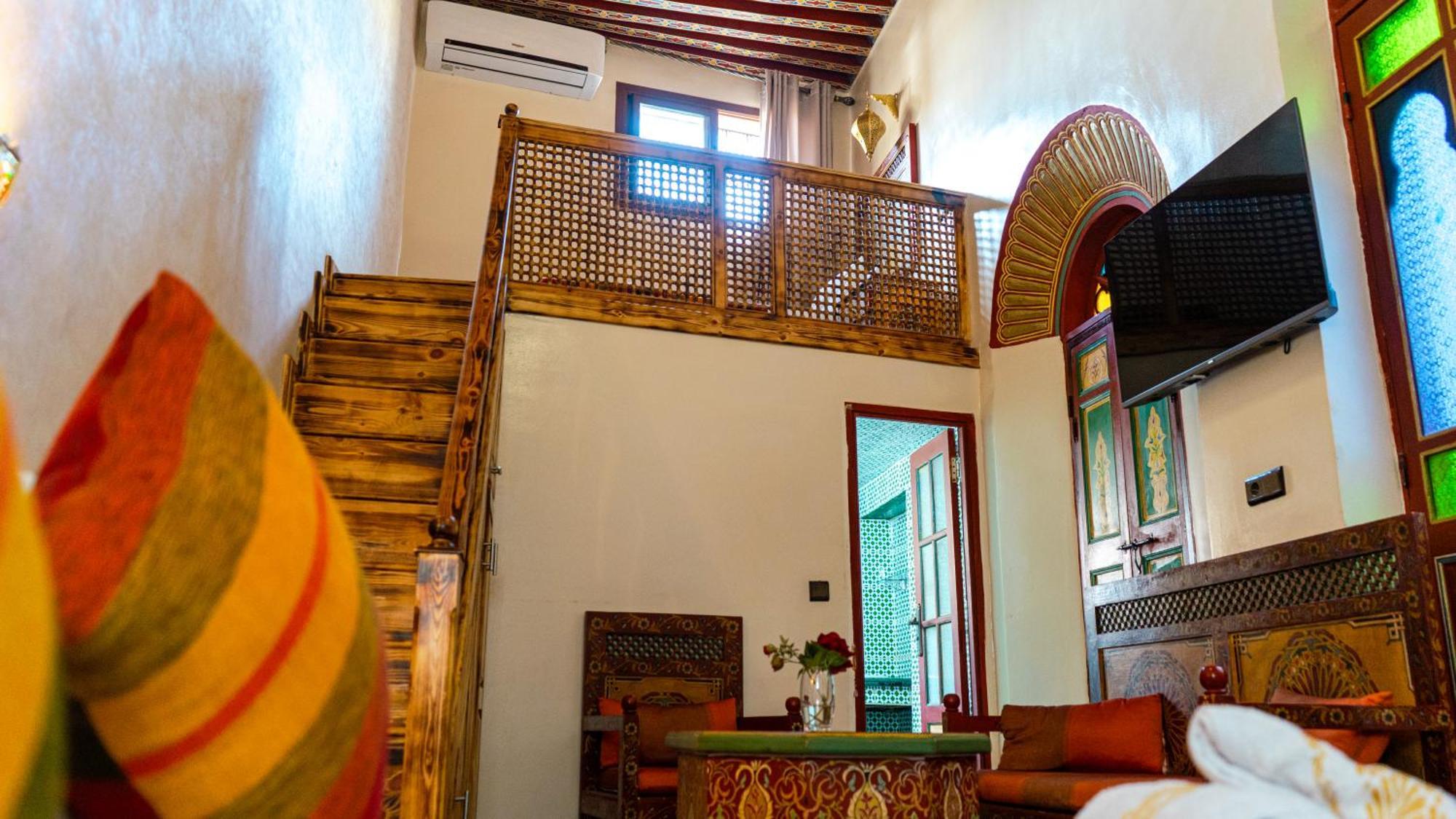 Riad Dar El Ouedghiri Fes Luaran gambar