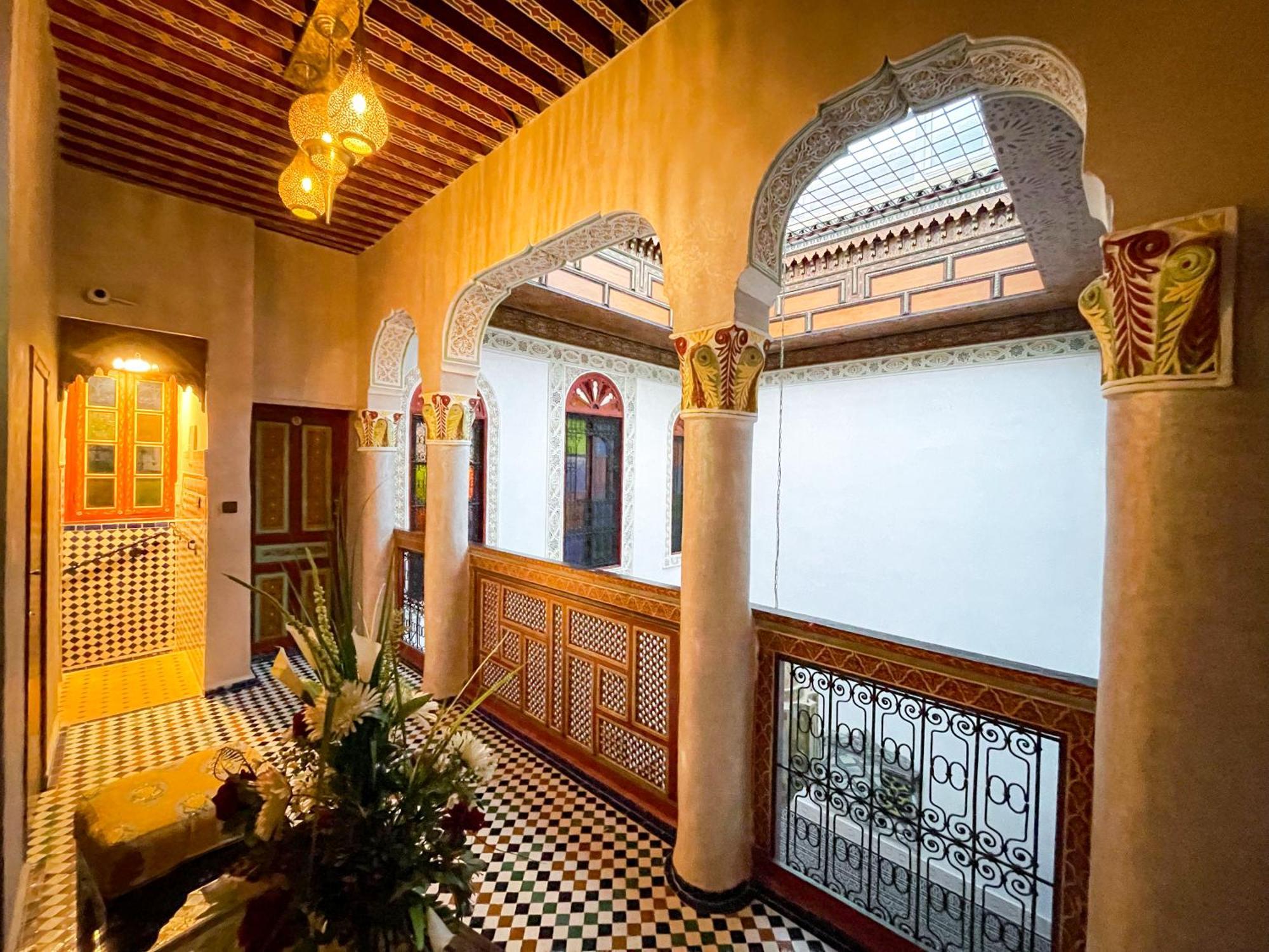 Riad Dar El Ouedghiri Fes Luaran gambar
